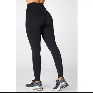 NWT Fabletics high waisted sculptknit leggings